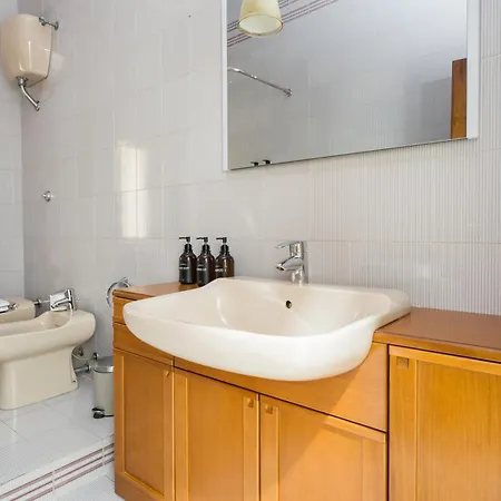 Vomerometronest By Dimorra נאפולי